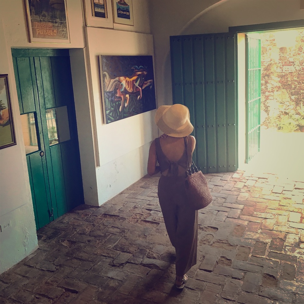 Welcome to my Poshmark closet!